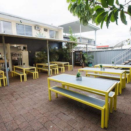 Mad Monkey Village Cairns Exterior photo