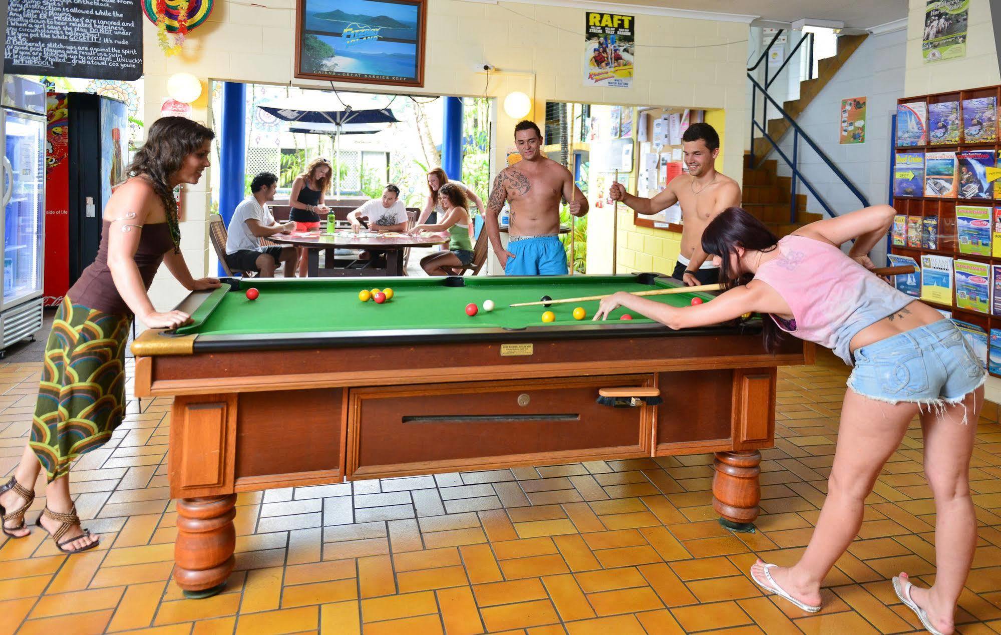 Mad Monkey Village Cairns Exterior photo